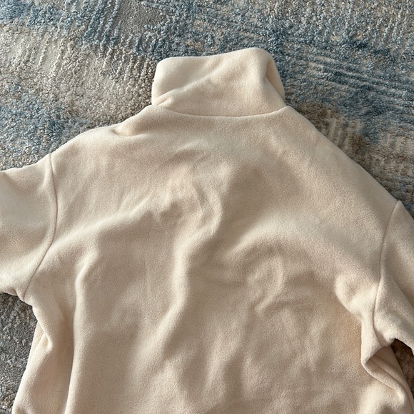 worn once. soft beige quarter zip from Dazy. warm fleece is so comfortable! - Picture 4 of 4